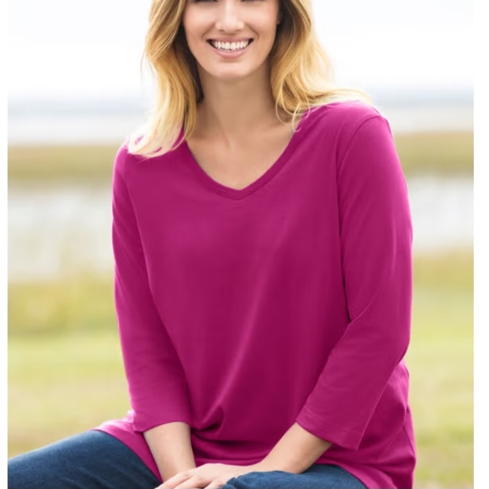 L.L. Bean V-Neck 3/4 Sleeve Top in Magenta Cotton Women's